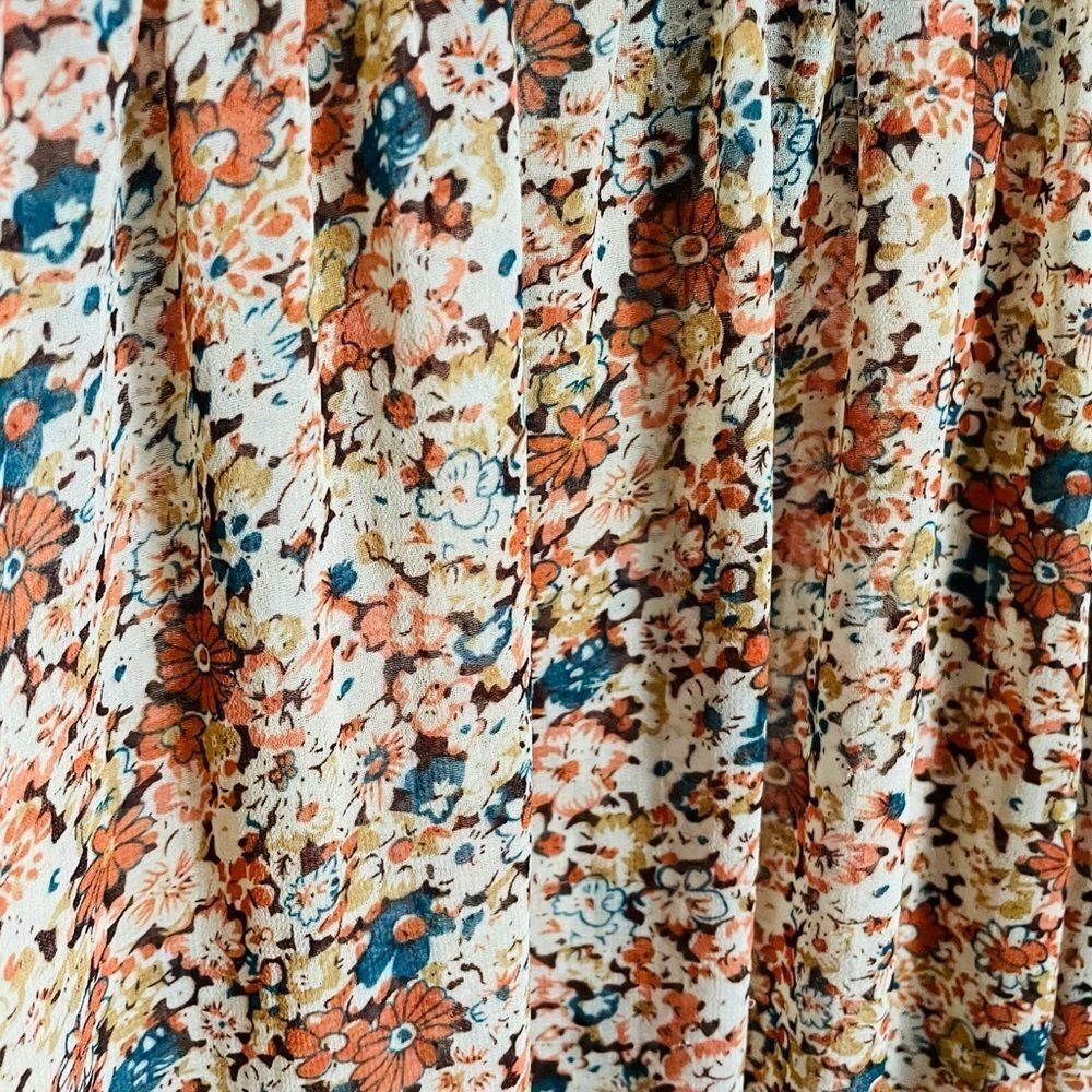 🟢Angie Women’s Crochet Asymmetric Floral Tank Top Size S - Picture 3 of 6
